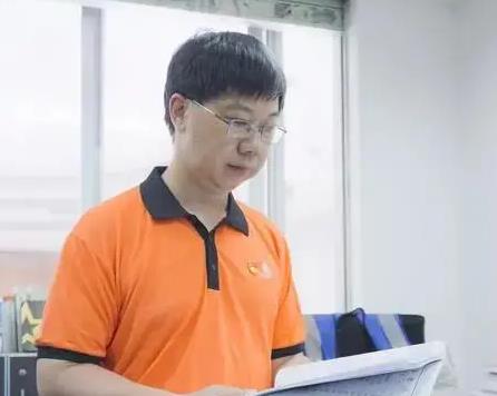 祝賀！麥啟明總工程師榮獲“十佳安全生產(chǎn)衛(wèi)士”稱(chēng)號(hào)